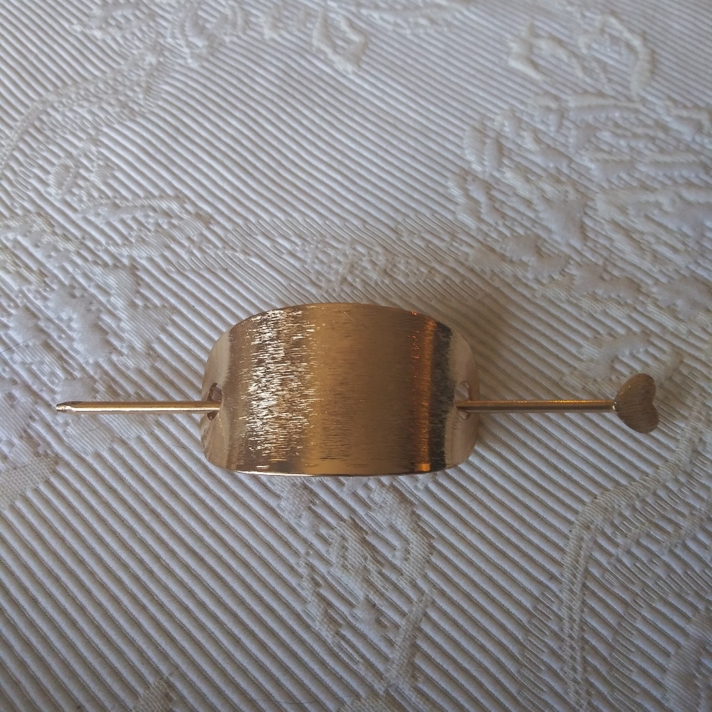 Hair pin